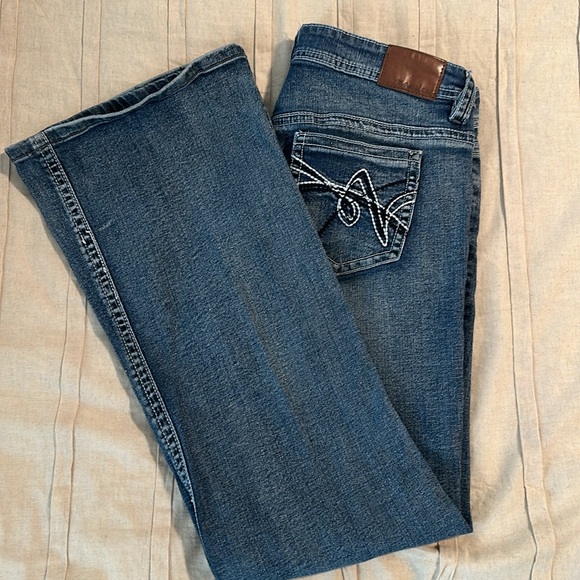 Jeans - Picture 4 of 4